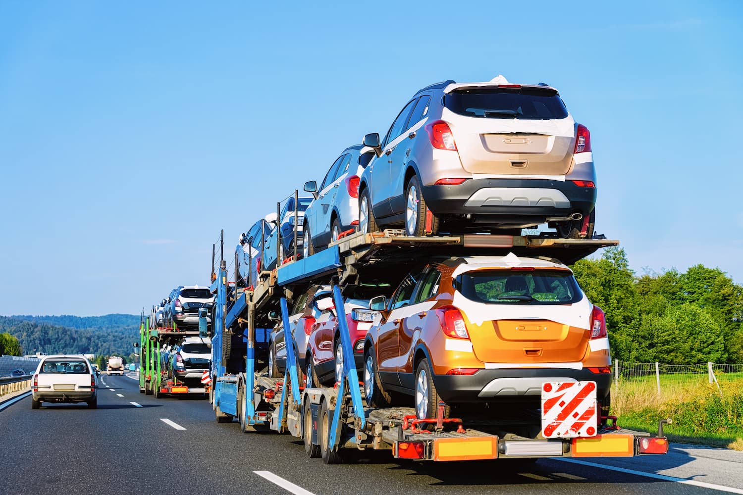 Transporte de veículos cegonha: preço do Sudeste ao Nordeste